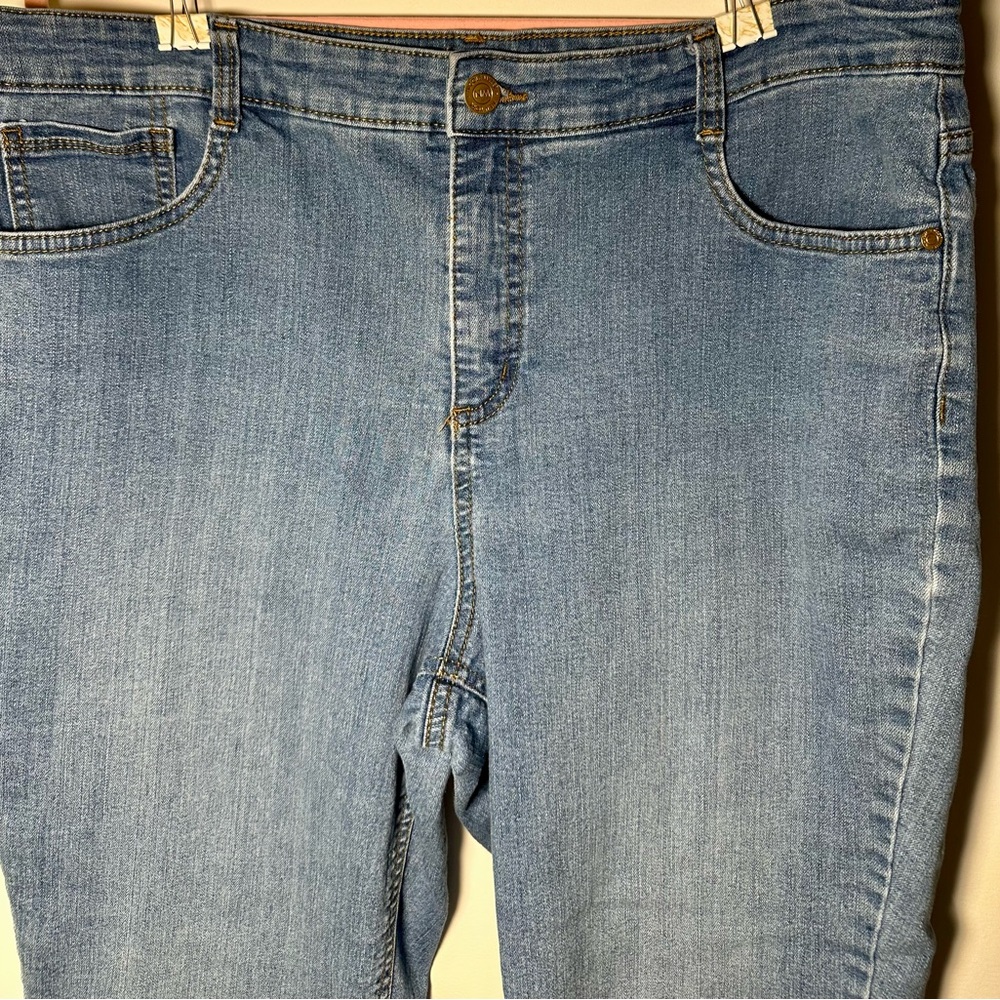 Nicole Miller Size 16 Denim Blue Jeans